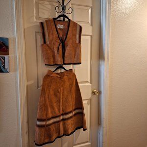 Stunning Suede Skirt and Vest Outfit